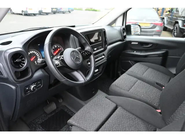 Mercedes-Benz Vito 116 CDI L3 Pro 2024 Diesel 4