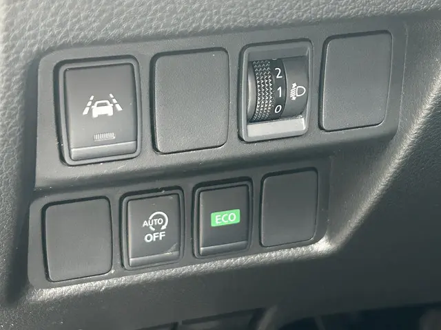 Nissan QASHQAI 1.3 DIG-T N-Connecta 2019 Benzine 24