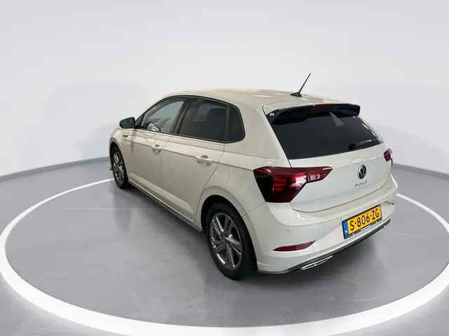 Volkswagen Polo 2