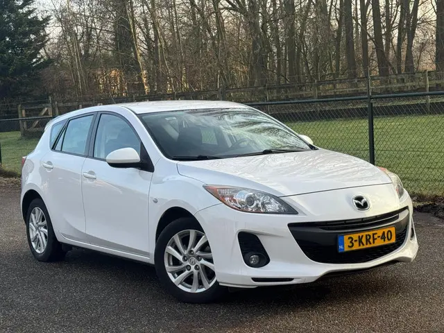 Mazda 3 1.6 Business /Navi/Airco/Nw apk/ 2013 Benzine