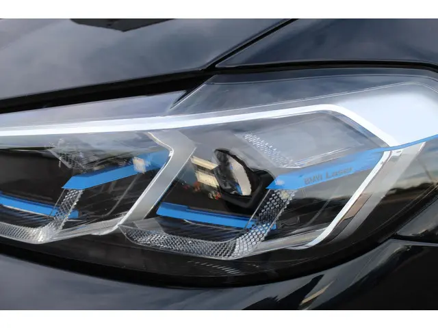 BMW X3 xDrive30e High Executive 2022 Hybride Benzine 8