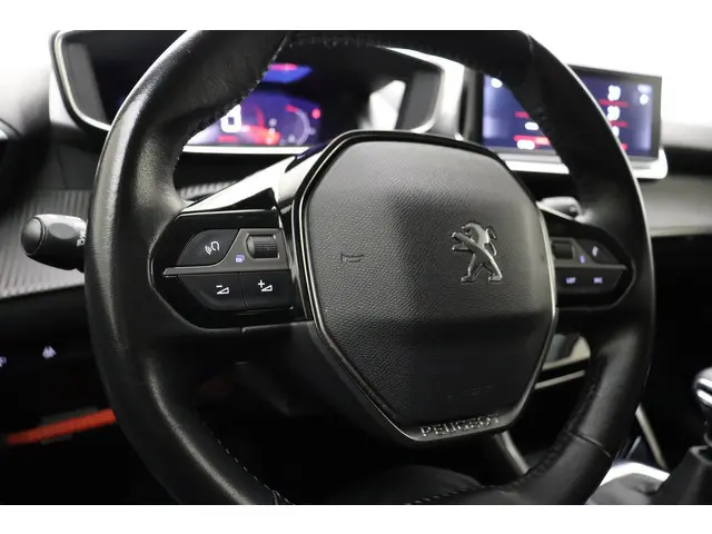 Peugeot 2008 1.2T 130pk Allure 2020 Benzine 27