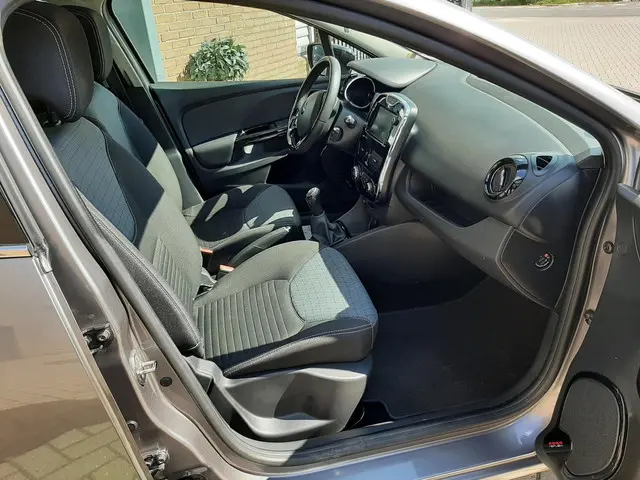 Renault Clio Estate 0.9 TCe Dynamique 2014 Benzine 6