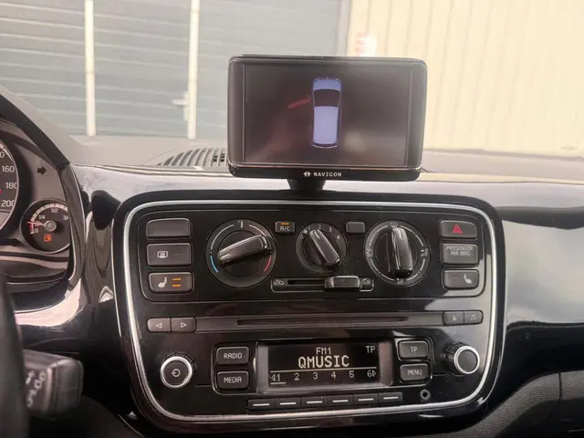 Volkswagen up! 1.0 take up! BlueMotion 2013 Benzine 9