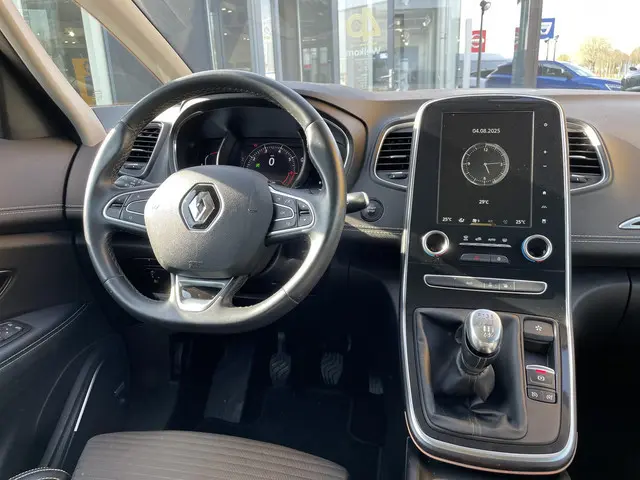 Renault Scénic 1.3 TCe Bose 2018 Benzine 7
