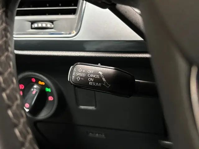 SEAT Ateca 1.0 EcoTSI Intense Sport 2020 Benzine 18