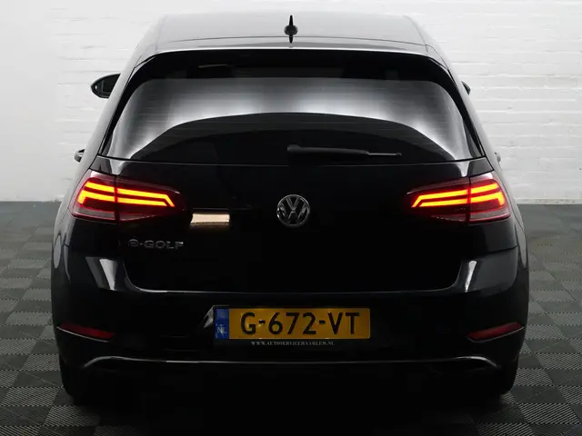 Volkswagen e-Golf Highline Aut- 2019 Elektrisch 29