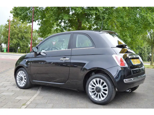 Fiat 500 0.9 TwinAir Turbo Popstar 2015 Benzine 8