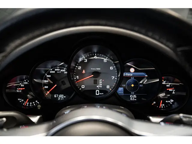 Porsche 911 3.0 Carrera 4S 2016 Benzine 39