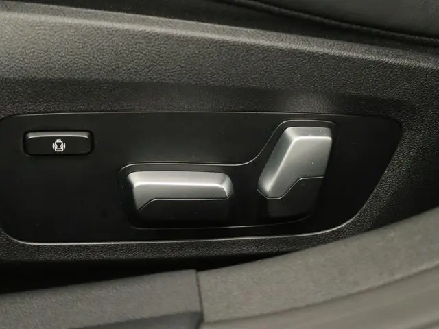 BMW i4 eDrive40 2023 Elektrisch 38