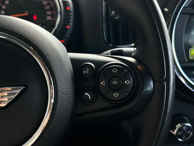 MINI Countryman Mini 1.5 Cooper 2017 Benzine 15