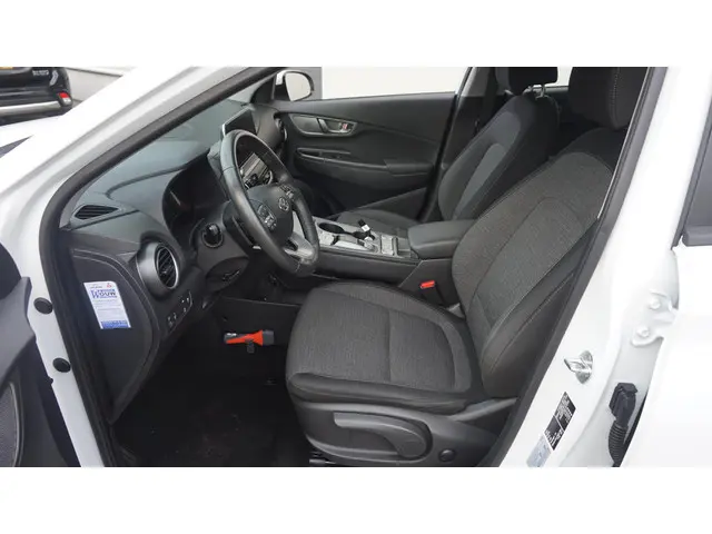 Hyundai Kona EV Comfort 64 kWh 3-fase 2020 Elektrisch 10