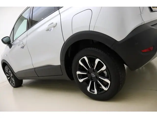 Opel Crossland 1.2 Turbo 110pk GS 2024 Benzine 19