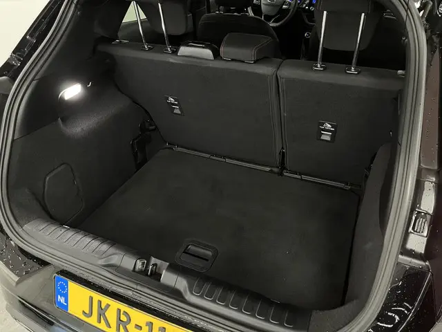 Ford Puma 1.0 EcoBoost Hybrid ST-Line X 2023 Benzine 10