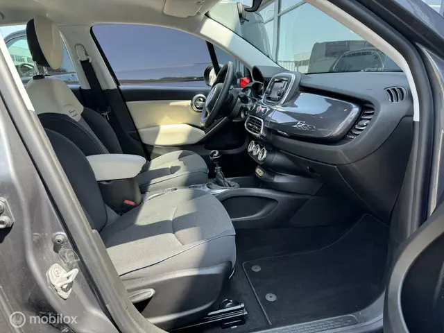 Fiat 500X 1.6 PopStar | navi | LMV | DAB 2017 Benzine 29