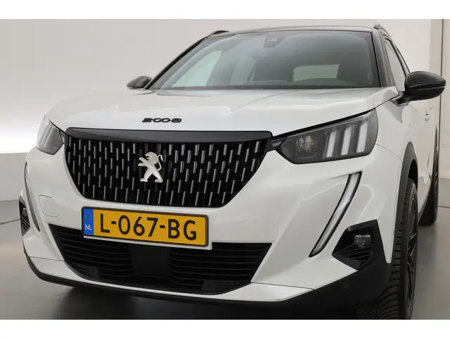Peugeot 2008 1.2 PureTech GT Pack 2021 Benzine 28