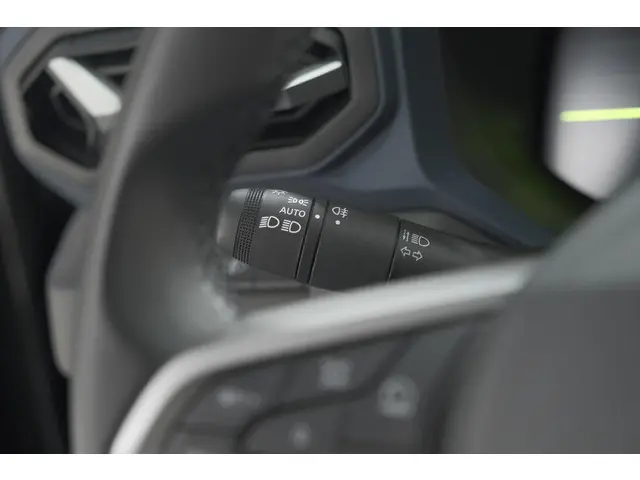 Dacia Duster Mild Hybrid 130 Expression 2025 Benzine 33