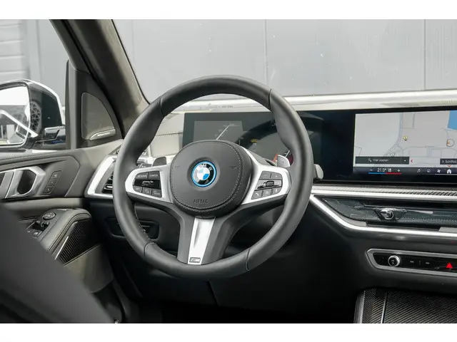BMW X5 xDrive50e 2024 Hybride Benzine 34