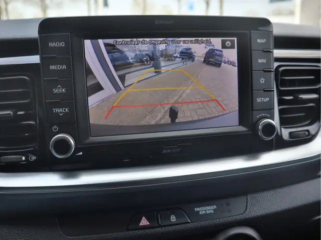 Kia Stonic 1.0 T-GDi ExecutiveLine 2018 Benzine 17