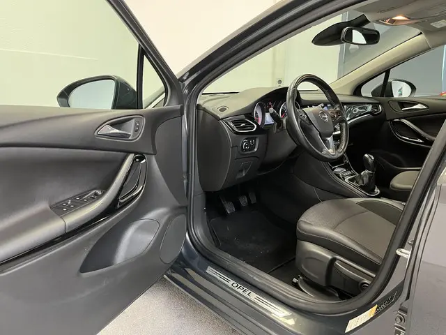 Opel Astra 1.0 Innovation 2016 Benzine 16