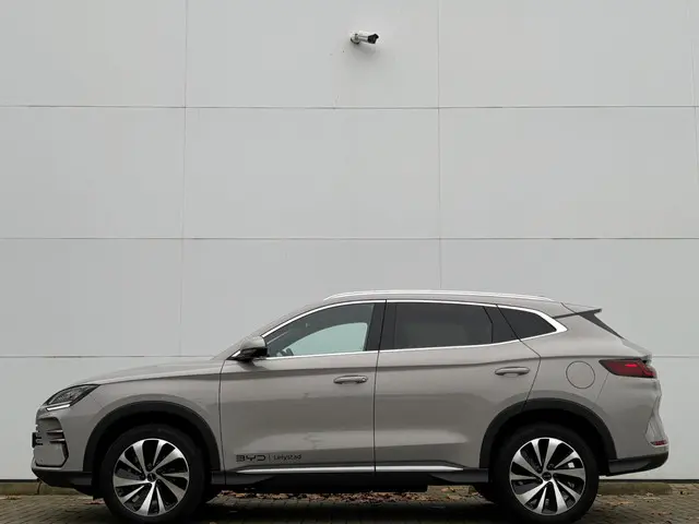 BYD SEAL U 1.5 DM-i FWD Boost 2025 Hybride Benzine 20