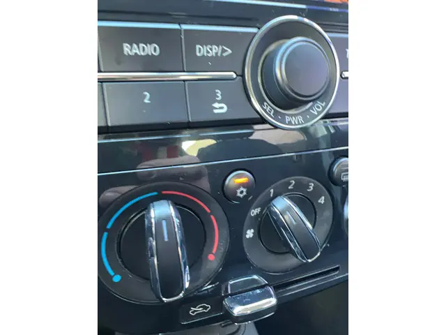 Mitsubishi Space Star 1.0 Intense 2018 Benzine 13