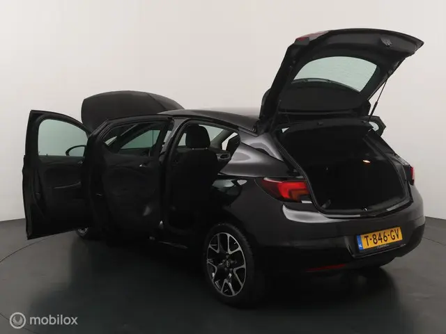 Opel Astra 1.0 Turbo Innovation 2019 Benzine 19