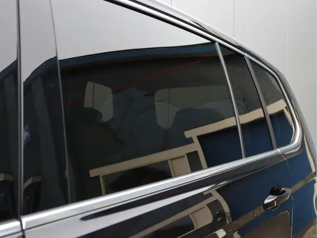 Volkswagen Touran 1.5 TSI Highline 7-zits 2023 Benzine 16