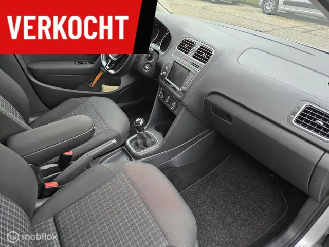 Volkswagen Polo 1.4 TDI Comfortline 2015 Diesel 12