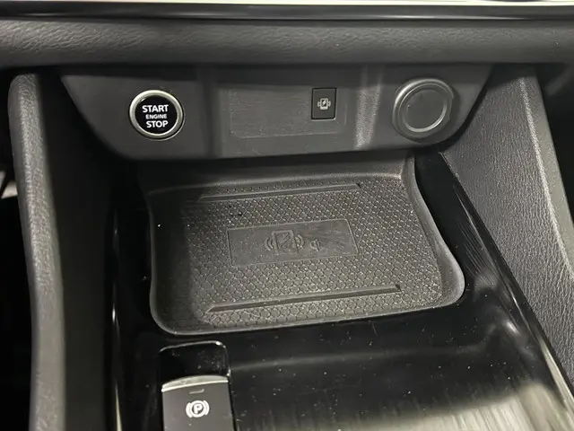 Nissan QASHQAI 1.3 MHEV Xtronic Acenta 2022 Benzine 25