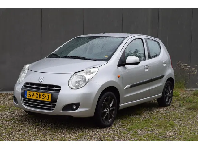 Suzuki Alto 1.0 Exclusive 2012 Benzine 10