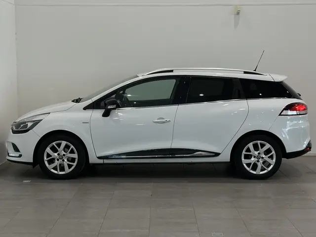 Renault Clio Estate 0.9 TCe 90 Limited 2018 Benzine 14