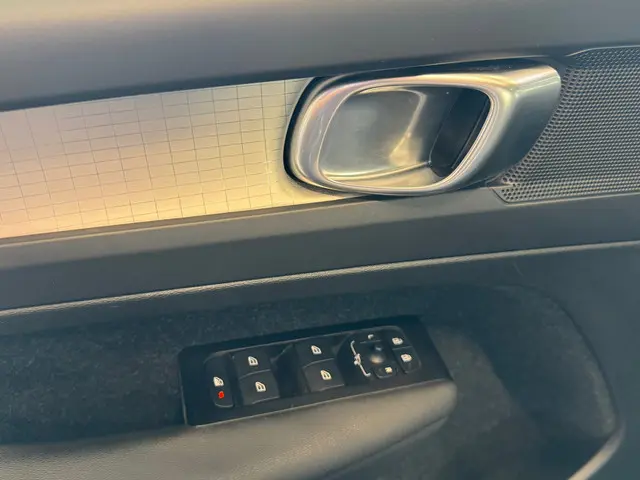 Volvo XC40 1.5 T3 Momentum 2021 Benzine 18