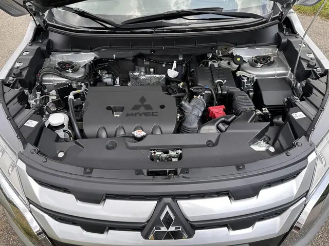 Mitsubishi ASX 2.0 Pure 2020 Benzine 11