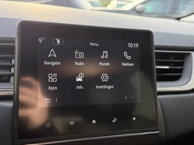 Renault Captur 1.3 TCe 140 Intens 2021 Benzine 24