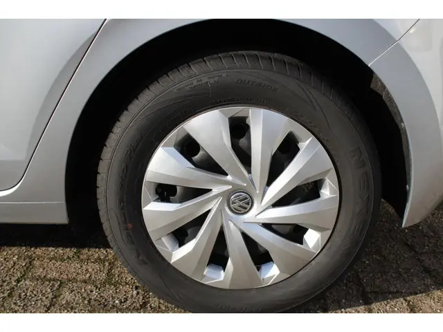 Volkswagen Polo 1.0 TSI Comfortline 2019 Benzine 12