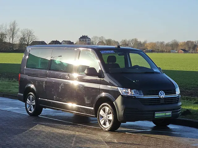 Volkswagen Transporter 2.0 TDI 2022 Diesel 5