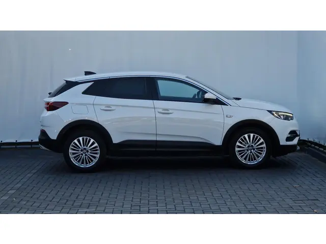 Opel Grandland X 1.2 Turbo Innovation 2019 Benzine 6