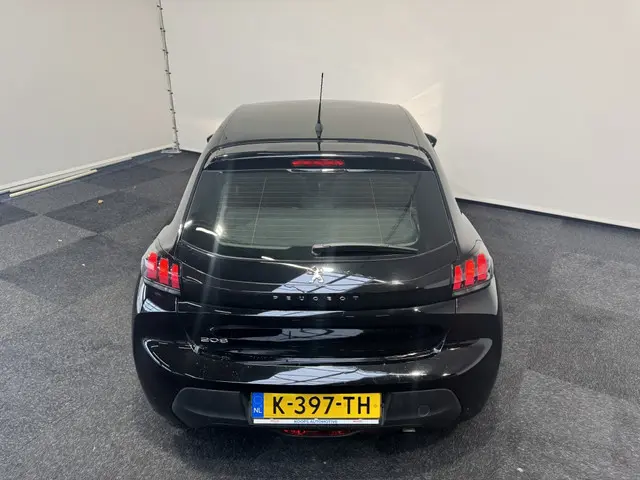 Peugeot 208 1.2 PureTech Active 2021 Benzine 13