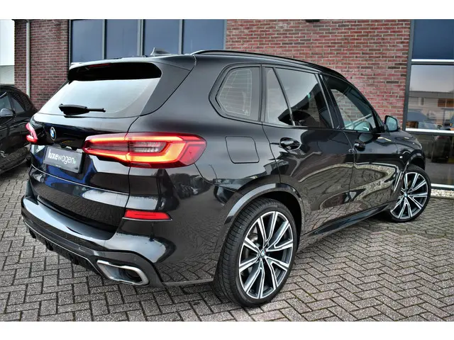 BMW X5 xDrive40i M-Sport 7pers 2020 Benzine 77