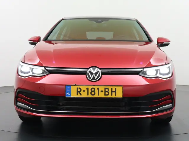 Volkswagen Golf 1.0 eTSI Life 2021 Hybride Benzine 3