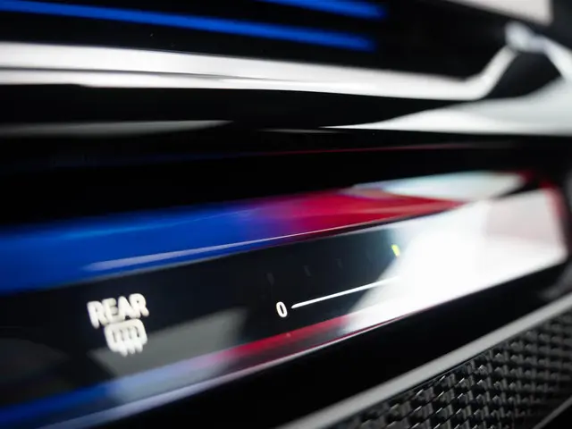 BMW M5 Touring 2025 Hybride Benzine 64