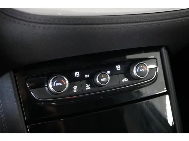 Opel Grandland X 1.2 Turbo 120 Jaar Edition 2019 Benzine 23