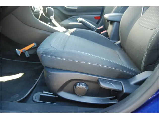 Ford Fiesta 1.0 EcoBoost Titanium AUTOMAAT 2018 Benzine 15