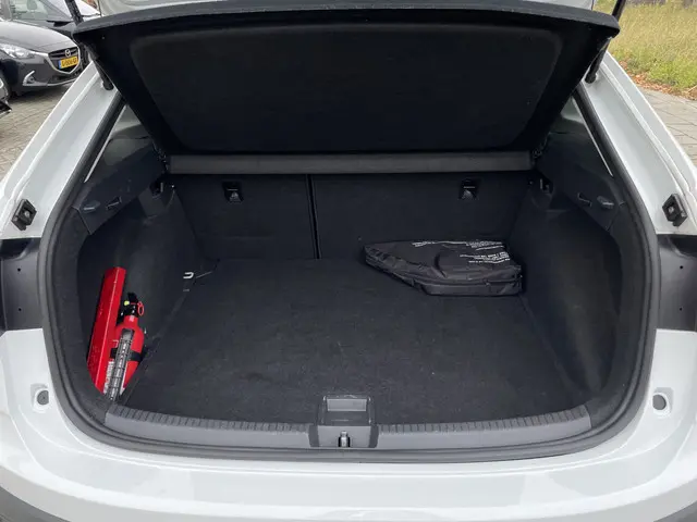 Volkswagen Taigo 1.0 TSI Life Business 2022 Benzine 10