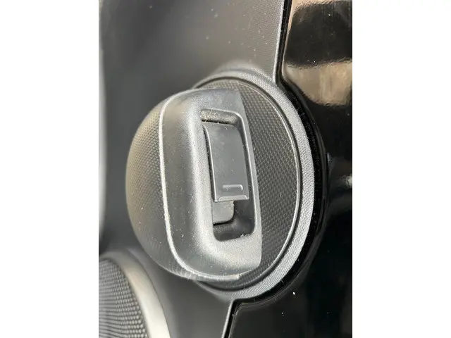 Toyota Aygo 1.0 VVT-i Now 2014 Benzine 17