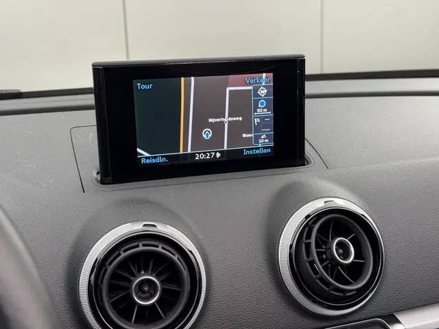 Audi A3 Cabriolet 1.4 TFSI CoD S Line 2015 Benzine 20