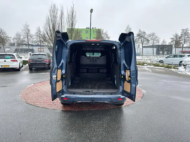 Ford Transit Connect 1.5 EcoBlue L2 Limited 2022 Diesel 7