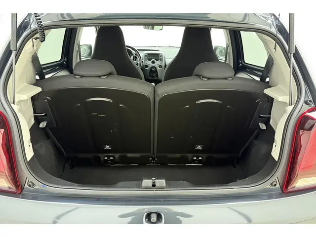 Peugeot 108 1.0 e-VTi Active 2020 Benzine 3