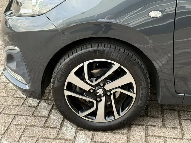 Peugeot 108 1.0 e-VTi Allure 2019 Benzine 22